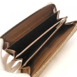 Ví Gucci 307984 A7M0G 621092