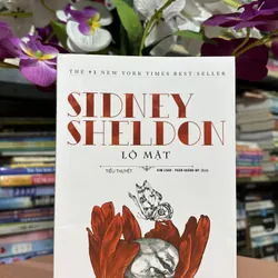 Lộ mặt - Sidney Sheldon 🌊