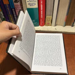 [Bìa Cứng] - II Tiểu Thuyết: Trăm Năm Cô Đơn - GABRIEL GARCIA MARQUEZ - 2011 795584