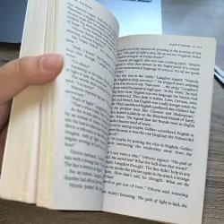 Dan Brown (Angels and Demons)  791517