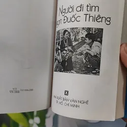 Người Đi Tìm Ngọn Đuốc Thiêng - Thanh Giang 798320