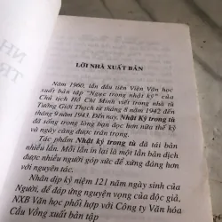 Nhật ký trong tù - Hồ Chí Minh  1035135