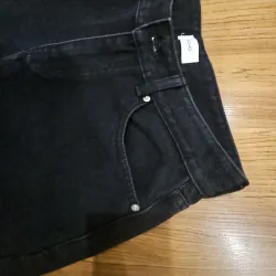 Quần jeans đen ống rộng 1031658