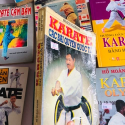 📚 SÁCH VỀ KARATE  🥋