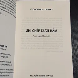 Ghi chép dưới hầm 596775