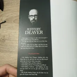 Cái Ghế Trống 688059