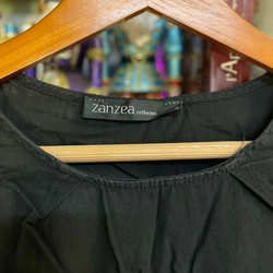 Áo kiểu đen, thoải mái, size M 521309