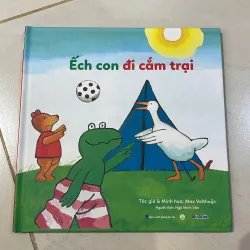 Ếch con đi cắm trại - hộp háo hức - max velthuijs