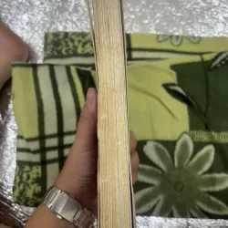 Vàng anh phượng hoàng Hoàng Thuỳ Linh 2017, mới 80% ố vàng (Hoi) 182105