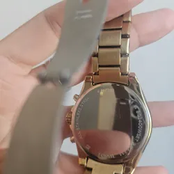 Cần bán đồng hồ fossil nữ còn mới 90% 1008157