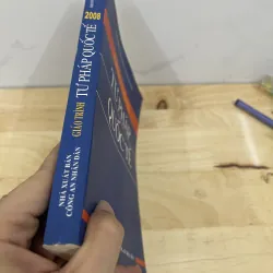 Tư pháp Quốc tế 926678