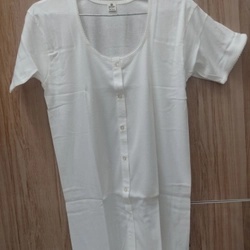 2 cái áo thun Nhật size L (mới)