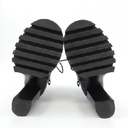 Giày bốt dòng Star Trail của Louis Vuitton 657672