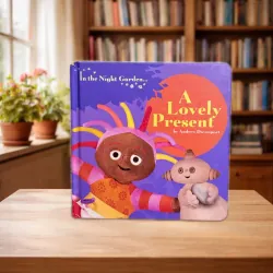 Board book In the Night Garden… A Lovely Present (Trong khu vườn đêm – Món quà xinh xắn) 797186