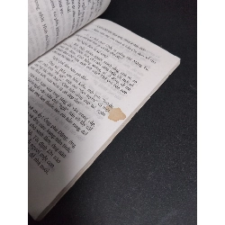 Tắt đèn khổ nhỏ mới 80% ố ẩm nhẹ 2005 HCM1001 Ngô Tất Tố VĂN HỌC 918563