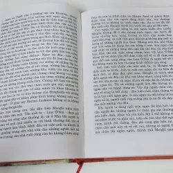 Tiểu thuyết TIẾNG CHIM HÓT TRONG BỤI MẬN GAI (Nhà văn Colleen McCullough) 759341