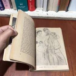 II Sách Xưa: Văn Hoá Nghệ Thuật - Việt Nam Dân Chủ Cộng Hoà 30 Năm - 1975 751392