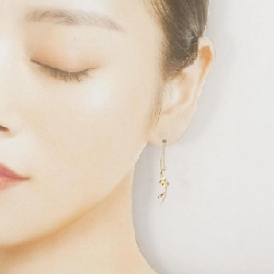 K18YG Bông tai - Hàng hiệu Authentic 868889