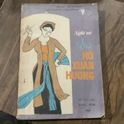 Nghĩ về thơ Hòi Xuân Hương, Lê Trí Viễn 