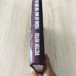 THẰNG GÙ NHÀ THỜ ĐỨC BÀ – Victor Hugo 973696