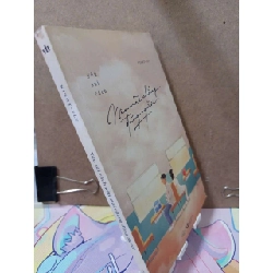 Yêu sai cách nên mãi chẳng đúng người - NIGHT-FLY Tản văn RUBO0810 923628