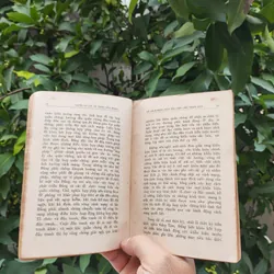 Dưới Lá Cờ Vẻ Vang Của Đảng Vì Độc Lập Tự Do Vì Chủ Nghĩa Xã Hội  711952