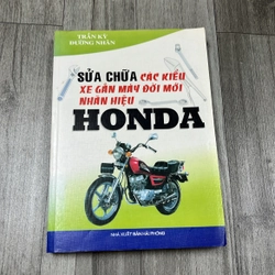Sửa chữa các kiểu xe gắn máy đời mới nhãn hiệu Honda. 8b2