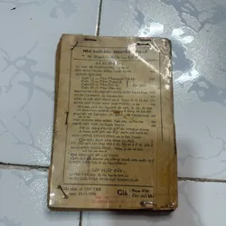 Sách luyện văn 719865