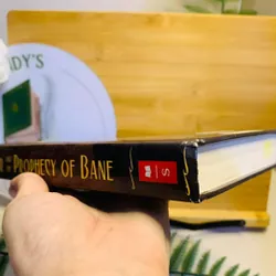 [Sách tiếng Anh 2hand] Like new 90% - Gregor And The Prophecy Of Bane 590274