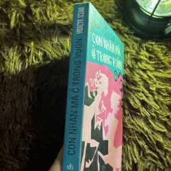 Con nhân mã trong vườn 1022211