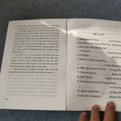 NHÀ VĂN QUA HỒI ỨC NGƯỜI THÂN 727187