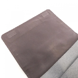 Túi đeo vai Louis Vuitton Taiga Roman MM M32623 - Hàng hiệu Chính hãng 768395