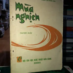 Mùa nghịch - Phạm Thường Gia