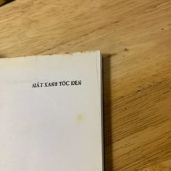 Mắt Xanh Tóc Đen - Marguerite Duras 539881