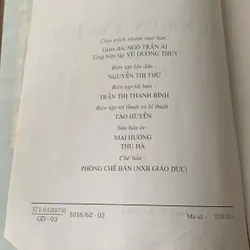 Sách giáo khoa: Tự nhiên và xã hội 3  640754