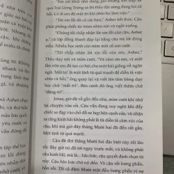 NGƯỜI TRUYỀN KÝ ỨC - LOIS LOWRY 737259