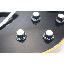 DEALMOND M-75 - Hàng hiệu Authentic 879297