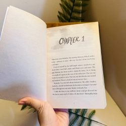 [Sách 2hand từ US] Like new 90% -  479699