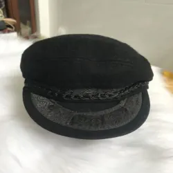 nón kết vải nỉ made in GREECE 972006