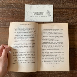 Sách ngoại văn Little Farm in the Ozarks – Roger Lea MacBride, Used, trình độ B1 498810