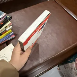 NHỮNG CÁI BÓNG – Tim Bowler- K4 1028232