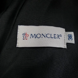 MONCLER F209P2A75400 57695 Quần - Hàng hiệu Chính hãng 817820