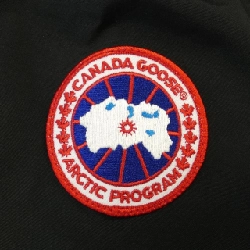 Áo khoác lông Canada Goose - Hàng hiệu Authentic 903982