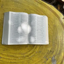 COLLINS COBUILD ENGLISH DICTIONARY HELPING LEARNERS WITH REAL ENGLISH  576397