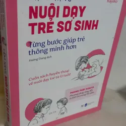 nuôi dạy trẻ sơ sinh