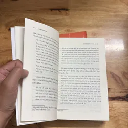 II Sách Tâm Linh: Nhà Tiên Tri Vanga _ Và Vũ Trụ Huyền Bí - ANNA MARIANIS - 2021 702689