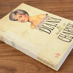 CHUYỆN TÌNH DIANA & HOÀNG TỬ CHARLES - Lady Colin Campbell 719953