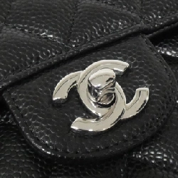 Túi xách chéo Chanel 1113 608535