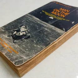 Man on the moon 🌻 723204