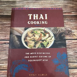 Sách ngoại văn tiếng Anh Thai cooking 23993